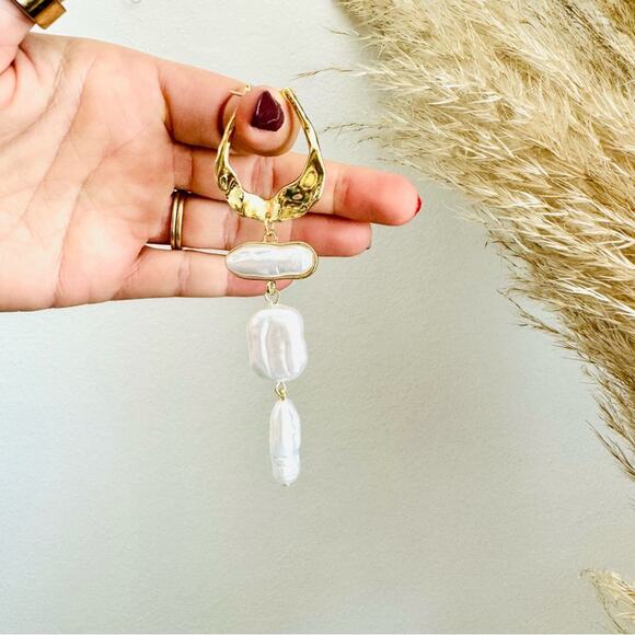 NEW NORDSTROM 18kt Gold Plated Pearl Bead Vintage Drop Hoop Earrings Jewelry - Picture 16 of 16